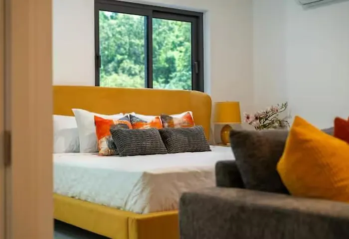 Sol Harbour Ultra Luxury In